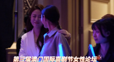 美女脱光衣服让男人捅